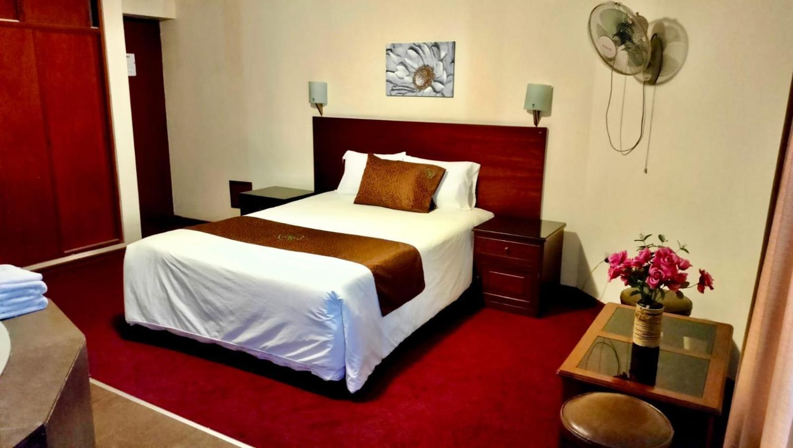 Hotel Ferrua Lima Ngoại thất bức ảnh